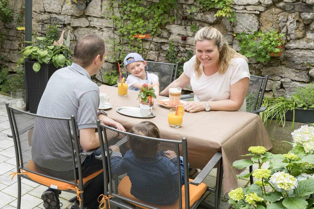 Pension Pauserei Oedheim Екстериор снимка